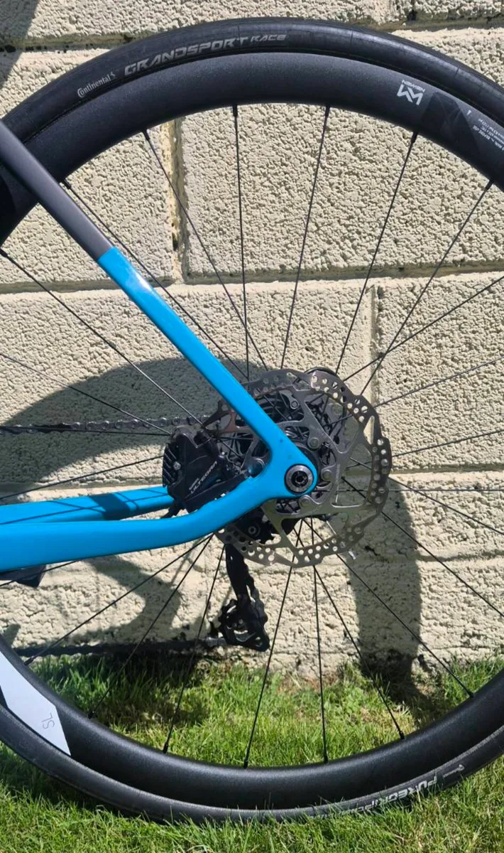 ROAD BIKE CUBE AGREE C62 RACE Carbon Frame - Image 2