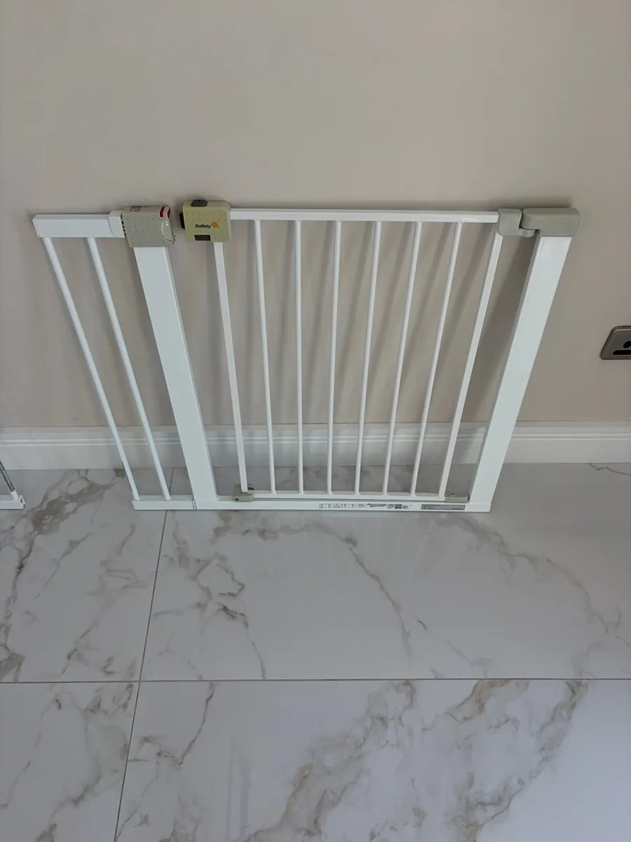 Stairs Gate - Image 4