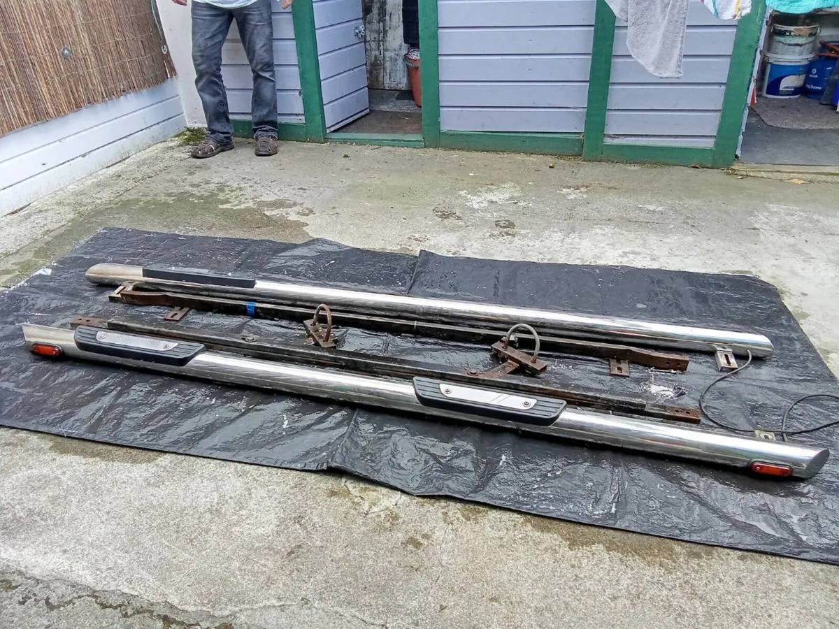 Set of side bars - Image 2