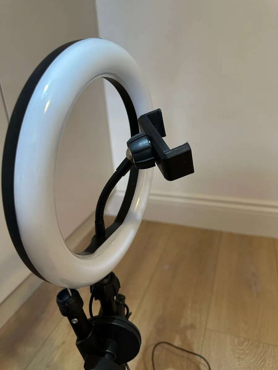 Ring light - Image 4
