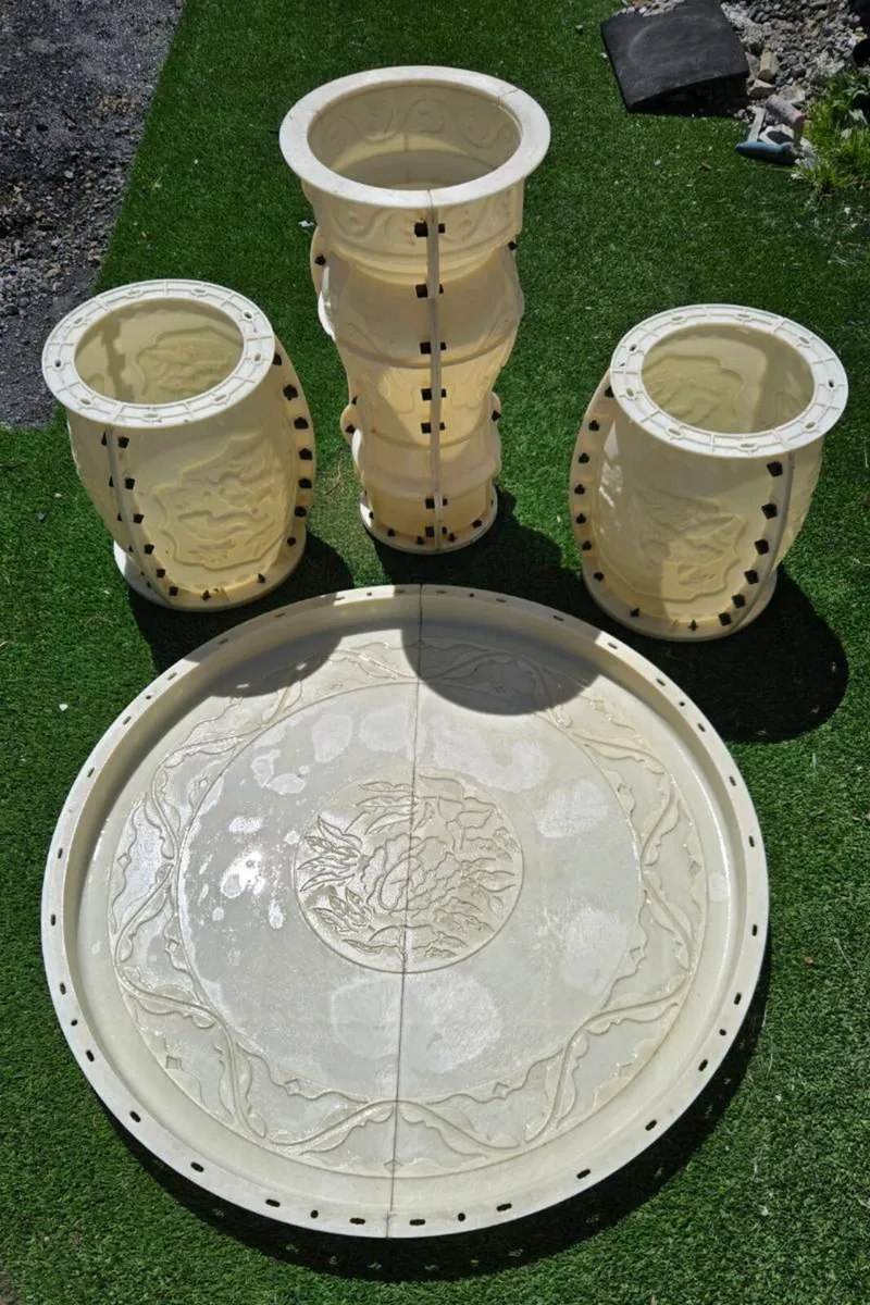 Concrete Table and Stool Set. (MOULD ONLY) - Image 1
