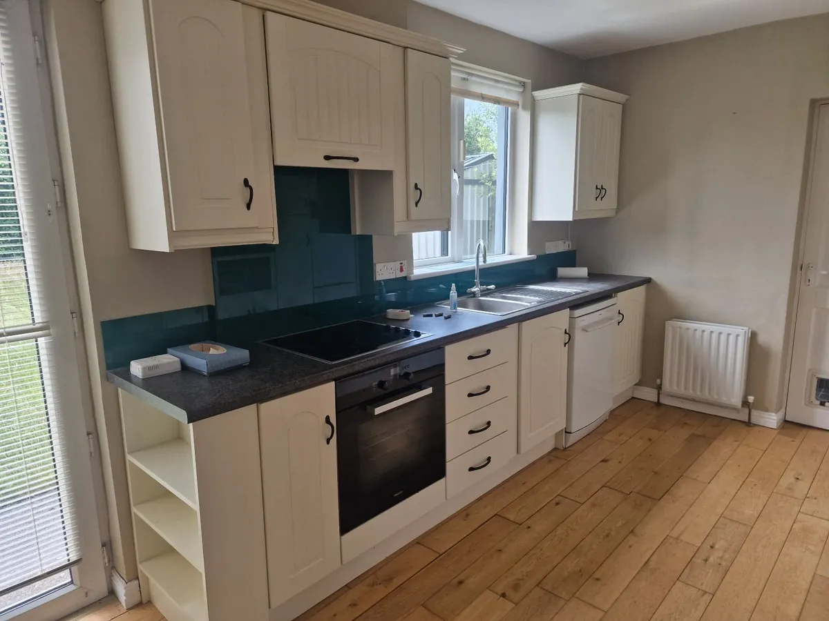 Kitchen - Image 2