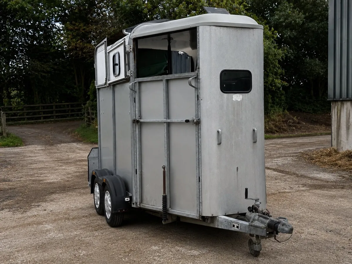 505 classic horse box for say - Image 2