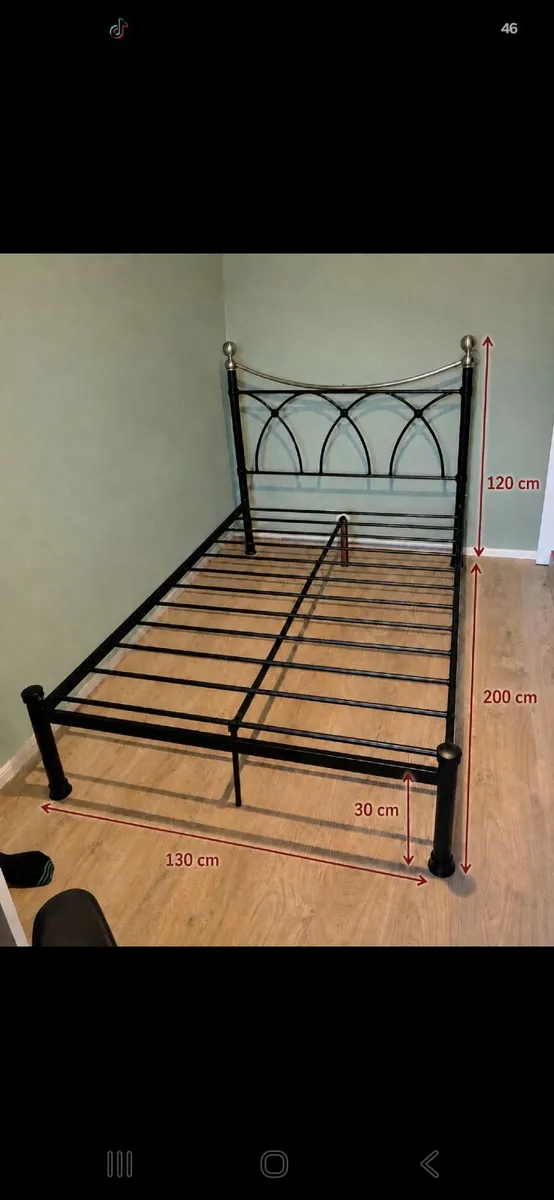 Bedframe with mattress - Image 2