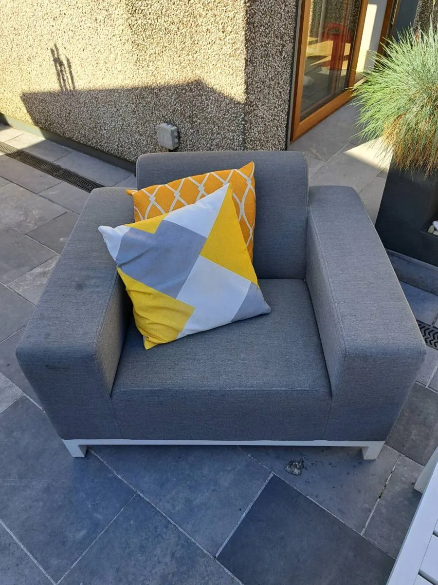 Garden Furniture - Image 4
