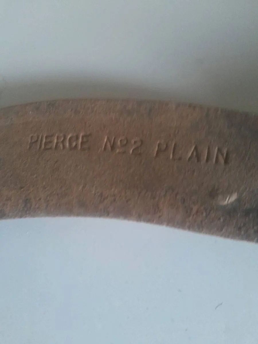 Vintage pierce no 2 plain billhooke - Image 1