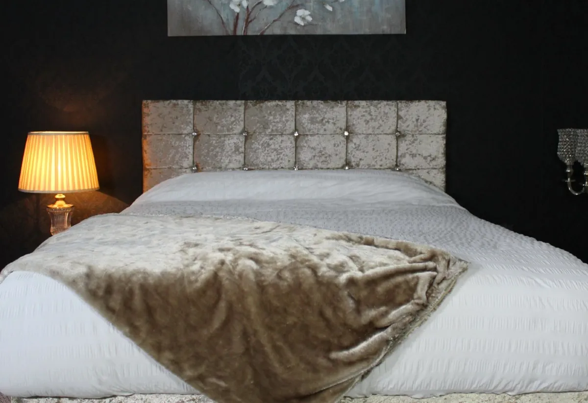 Clearance Divan beds - kingsize with mattress - Image 2
