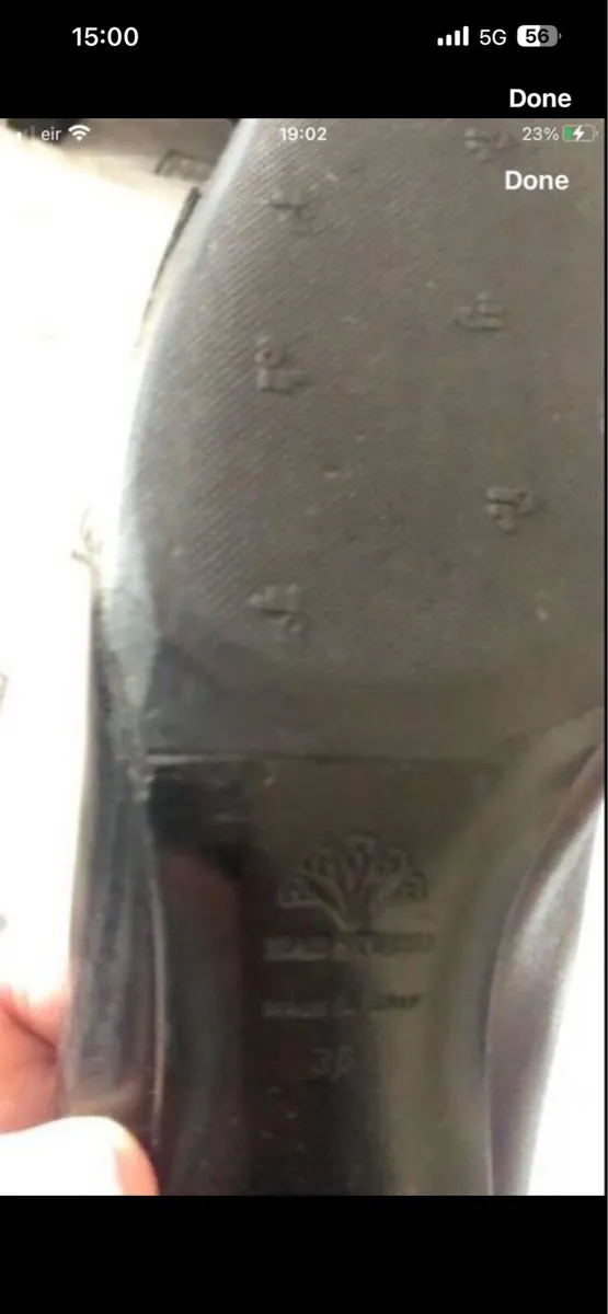 Ladies Italian leather shoes size 3 €20 - Image 4