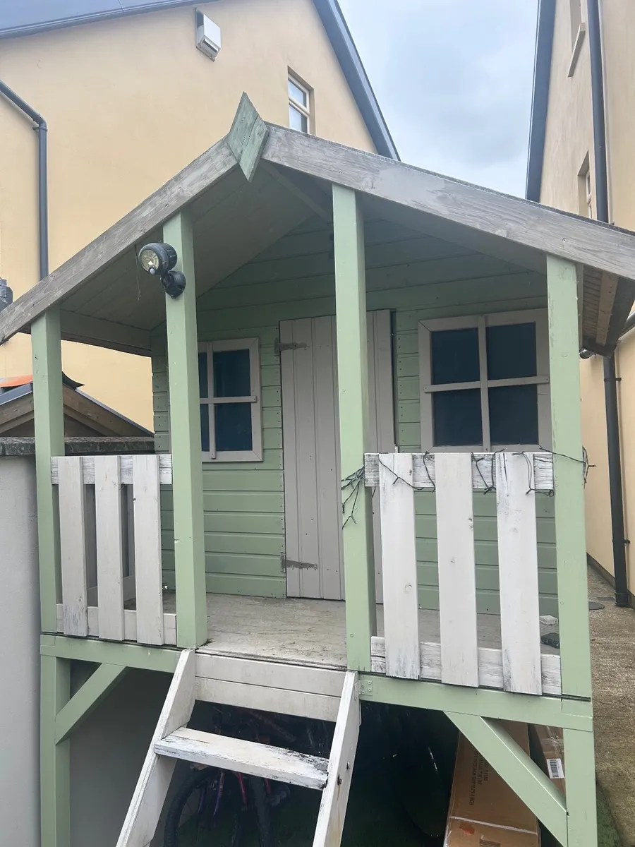 Play house - Image 1