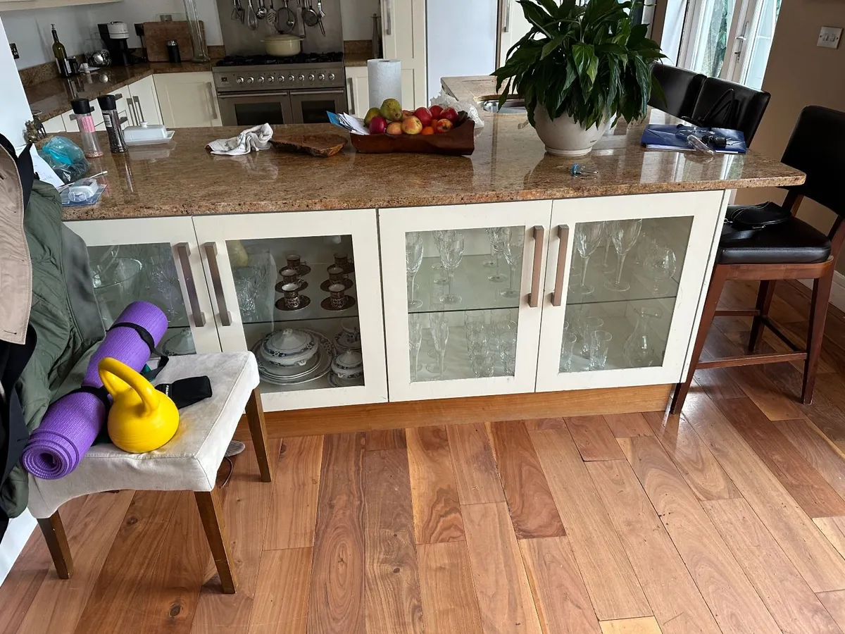 Kitchen and stone worktop - Image 1