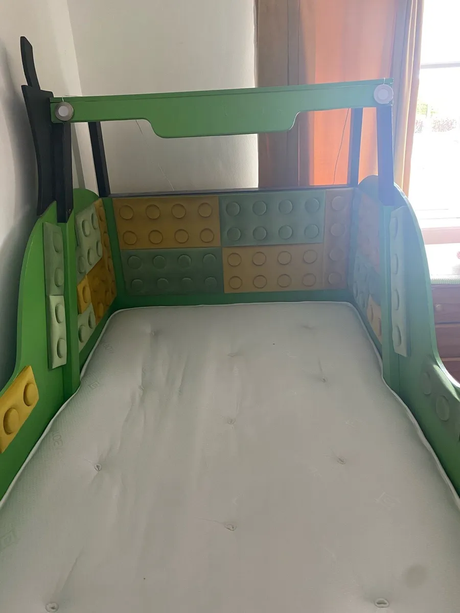 John Deere Kids Tractor Bed - Image 4