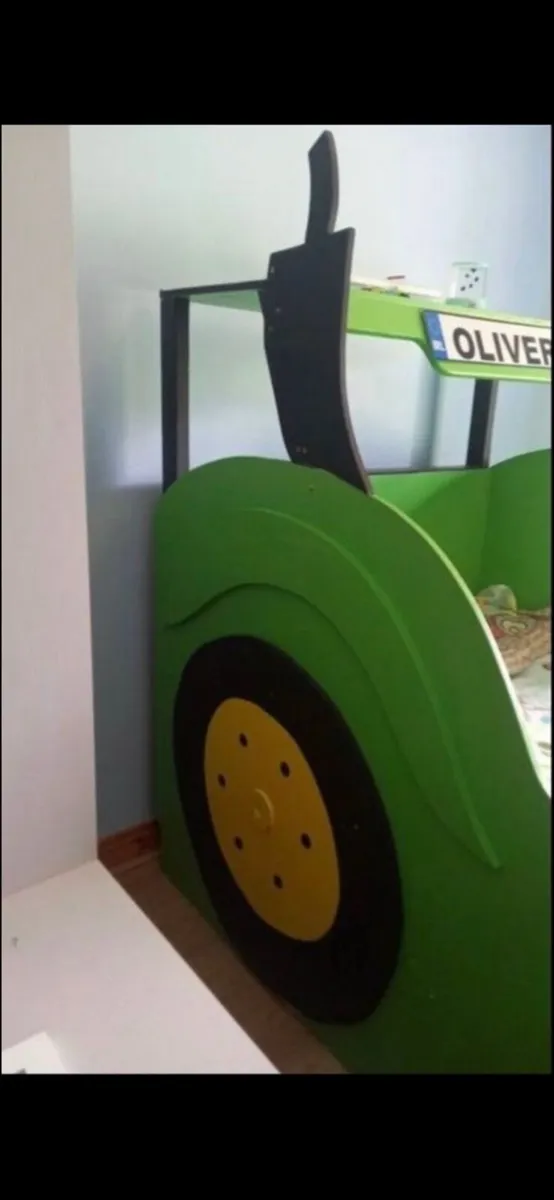 John Deere Kids Tractor Bed - Image 2