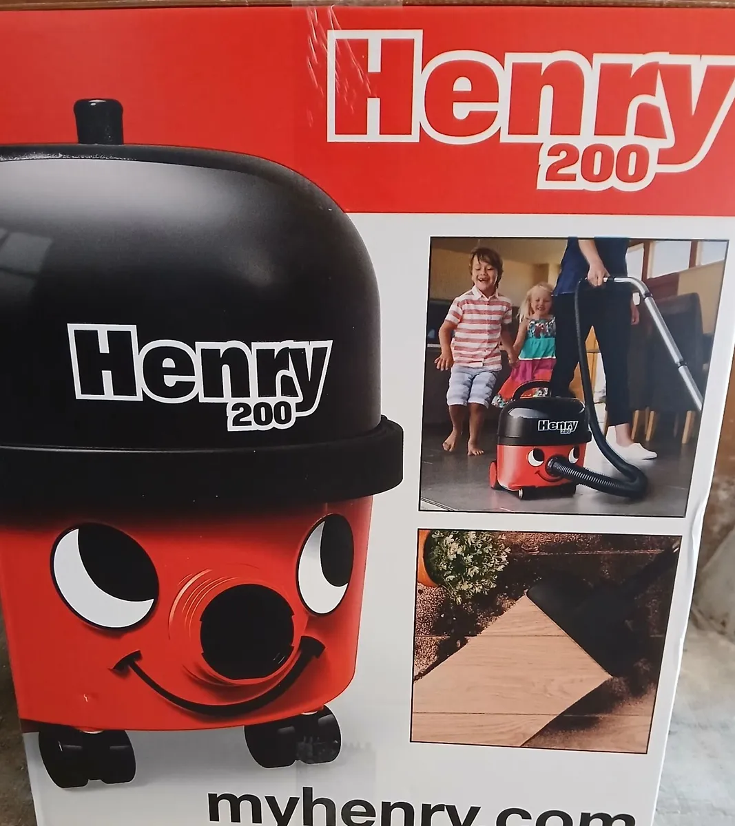 Henry, hoover, cleaning - Image 4