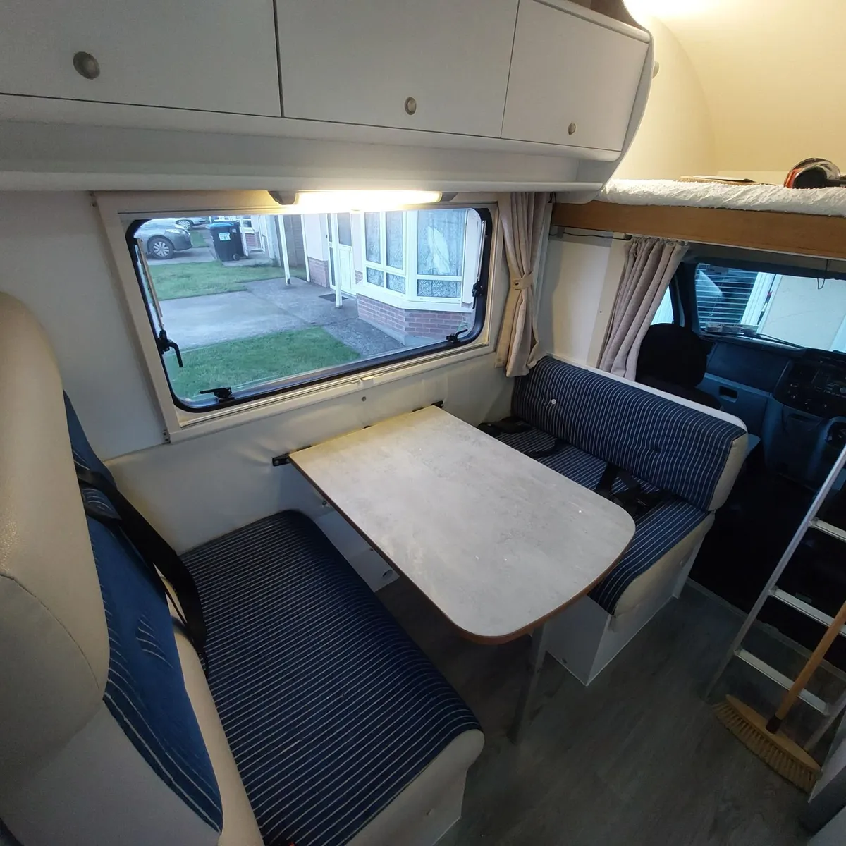 Campervan  2013 6 berth - Image 2