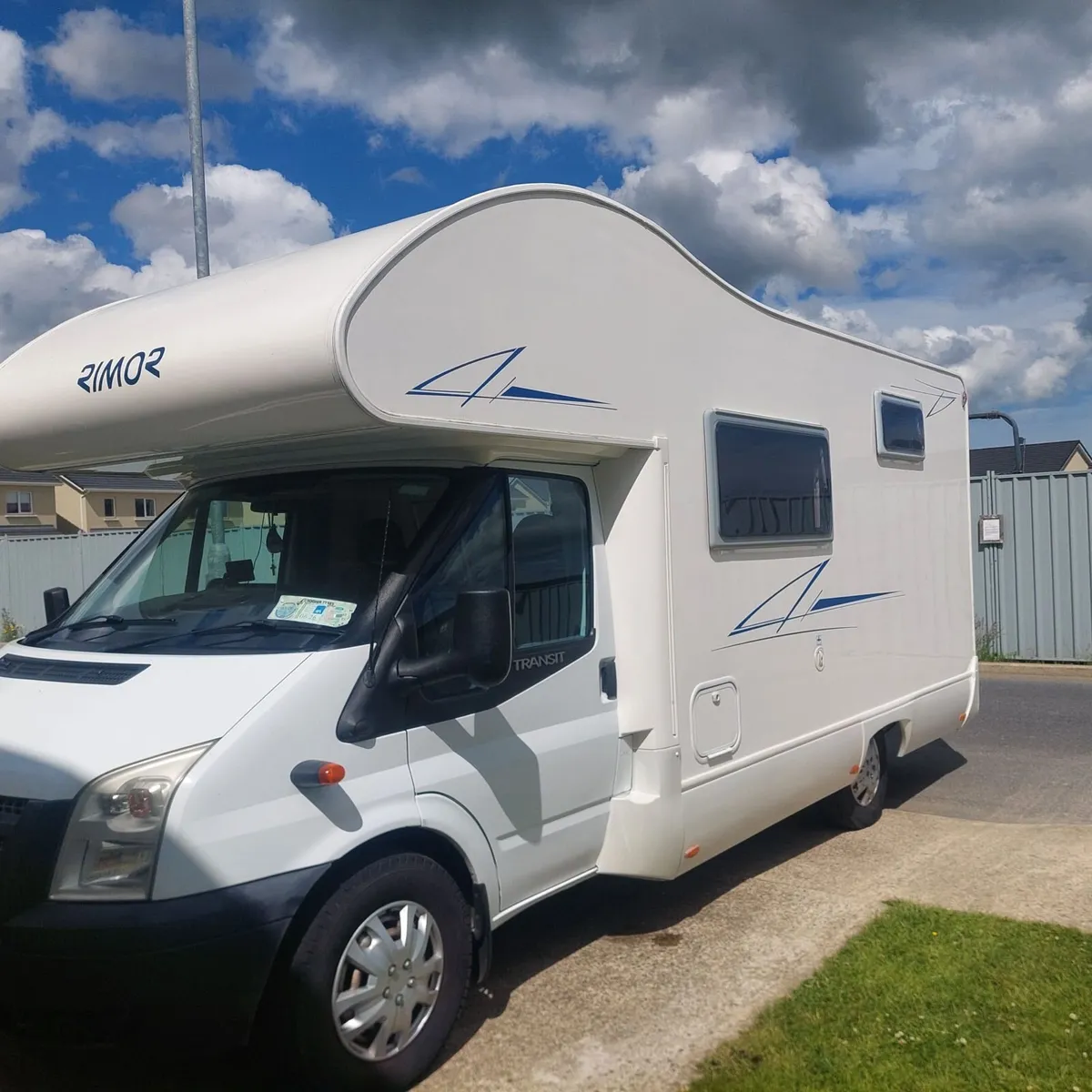 Campervan  2013 6 berth - Image 4