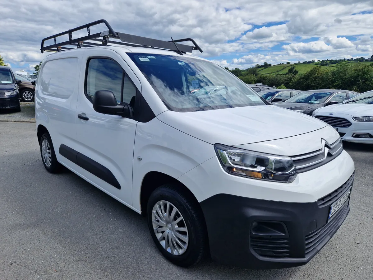 Citroen Berlingo 2022 - Image 1
