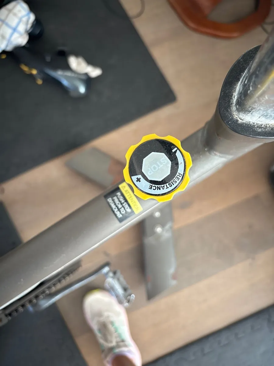 Spin bike - Image 4