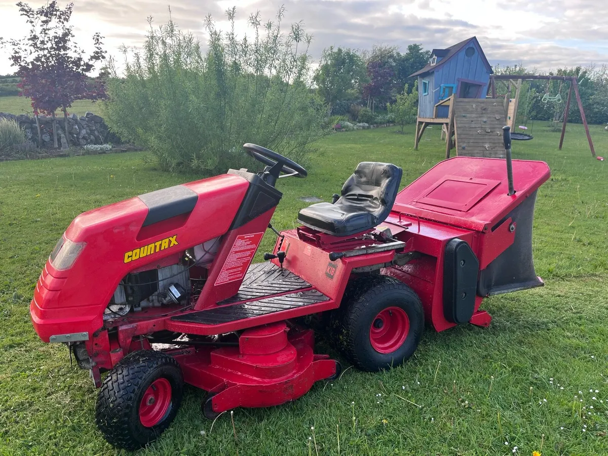 Ride on Lawnmower - Image 1