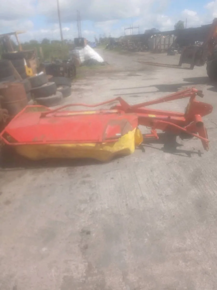 Mowers and more - Image 1