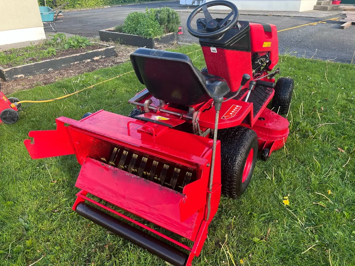 Ride on Lawnmower - Image 4