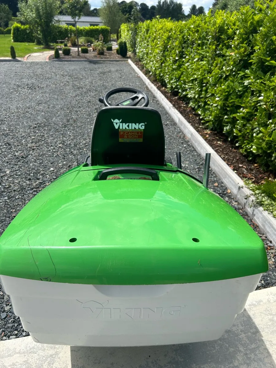 Ride on mower - Image 4