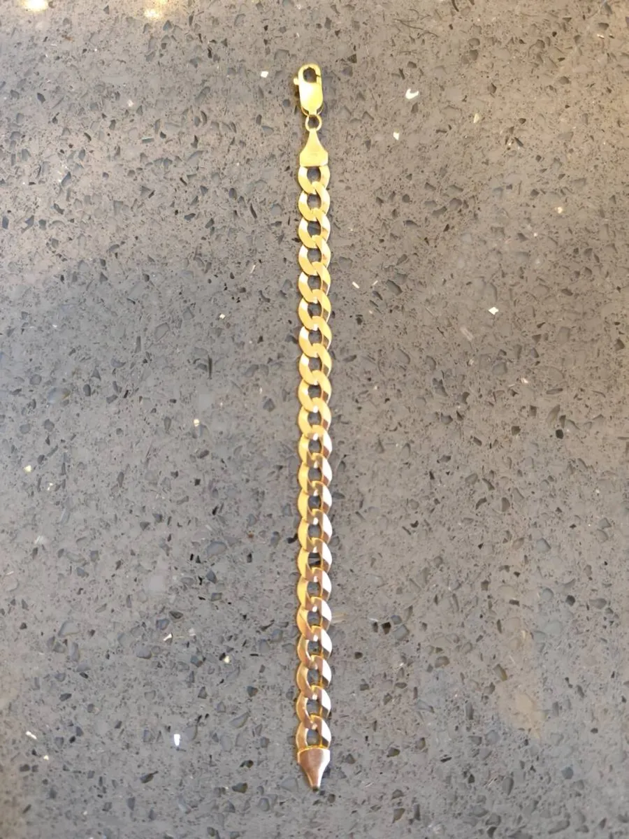 9ct Gold Curb Bracelet *postage available* - Image 2