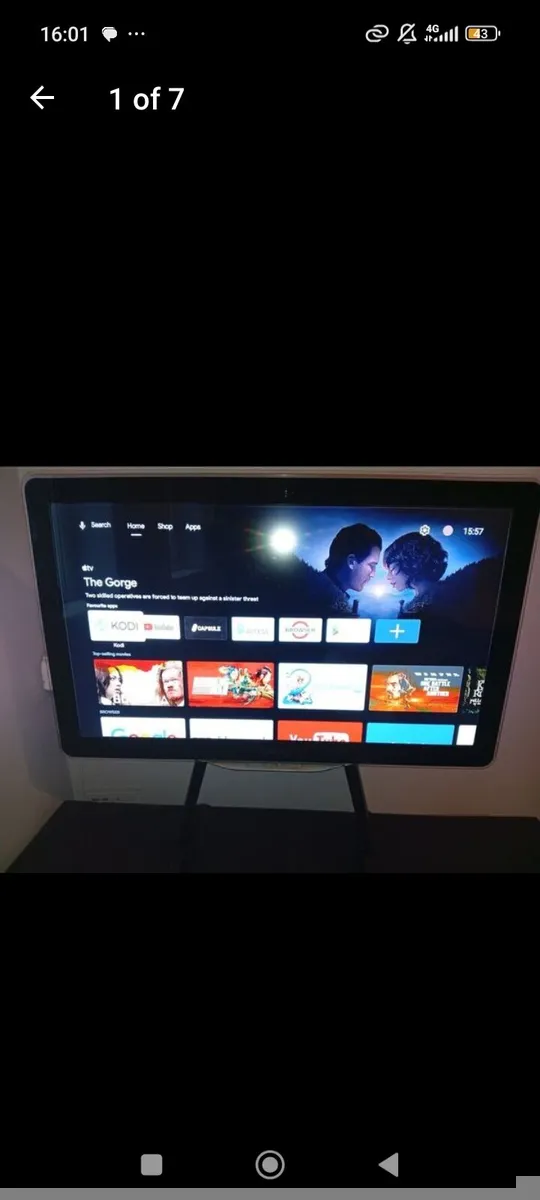 phillips 32" Ambilight - Image 1