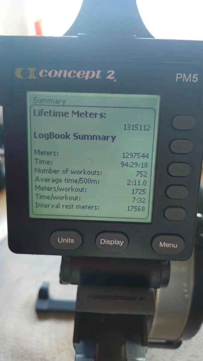 Concept 2 Rowing Machine - Excellent condition - Image 4