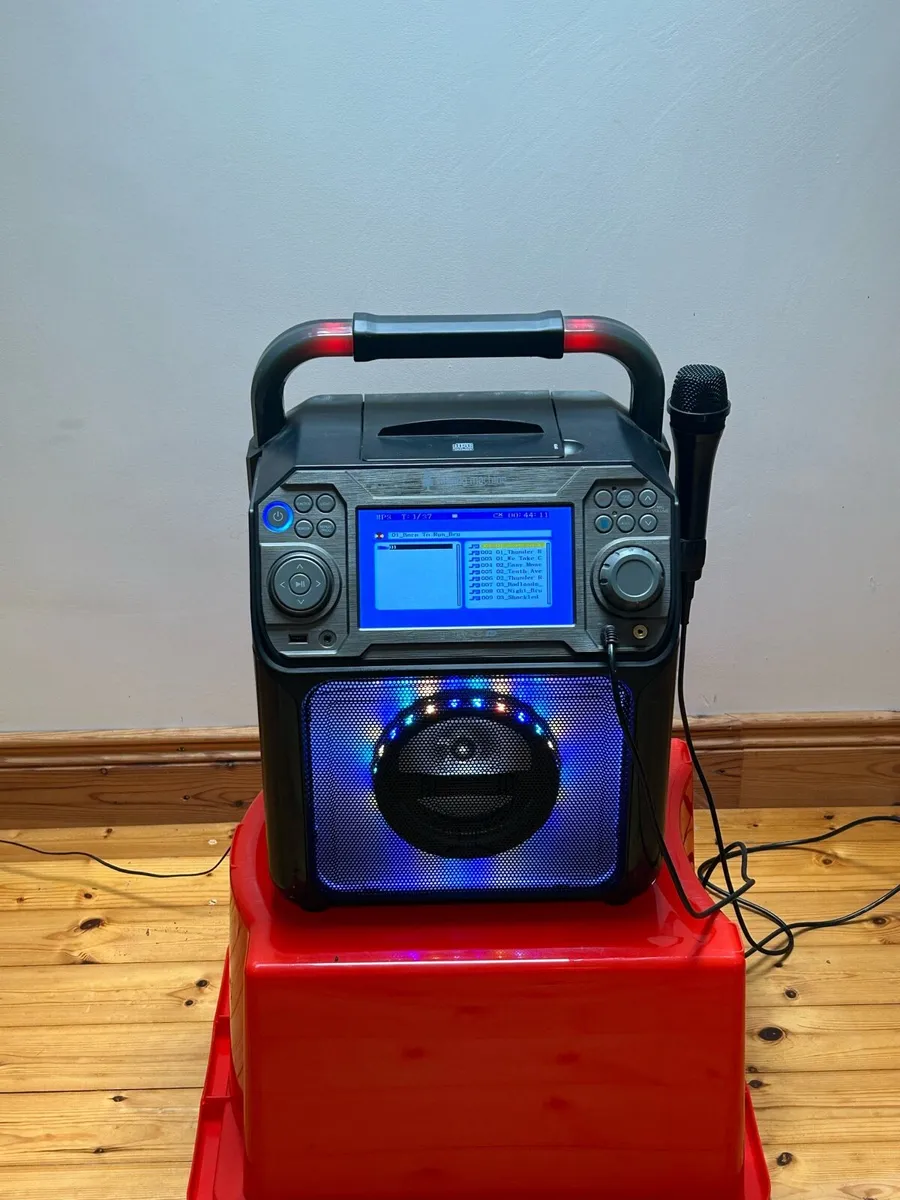 Karaoke Machine - Image 2
