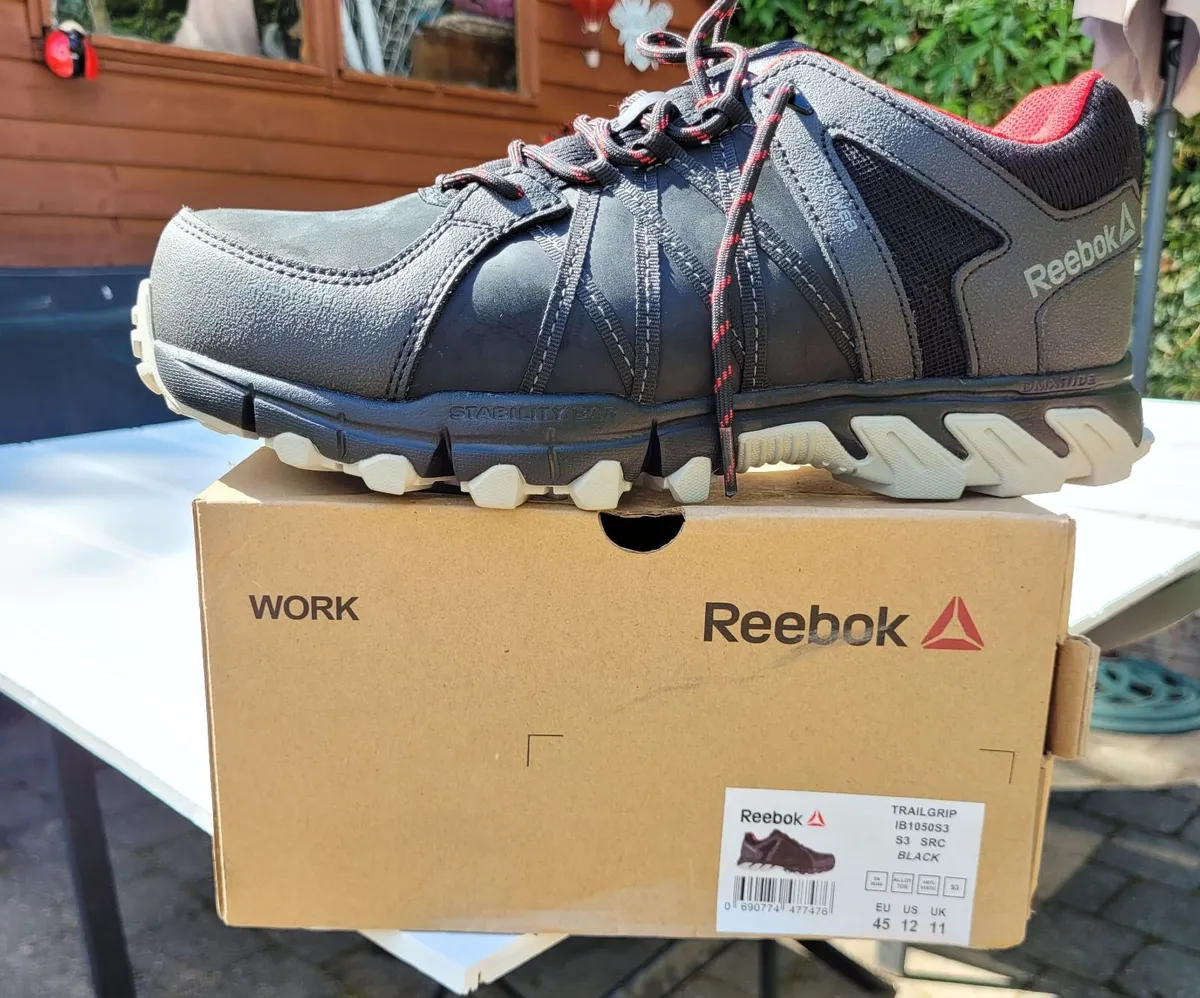 Safety shoes