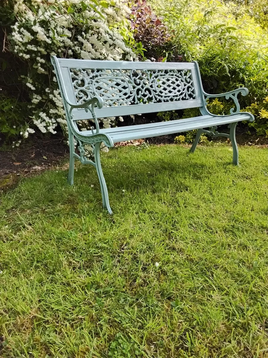 Garden bench - Image 2