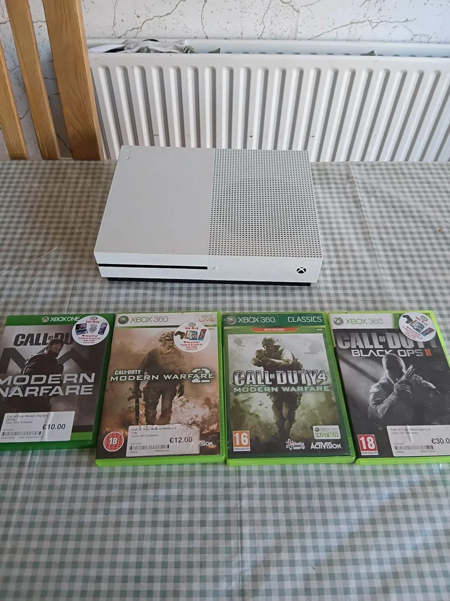 Xbox One S + 4 Call of Dutys - Image 2