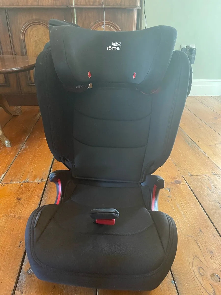 Britax Romer Car Seat - Image 1