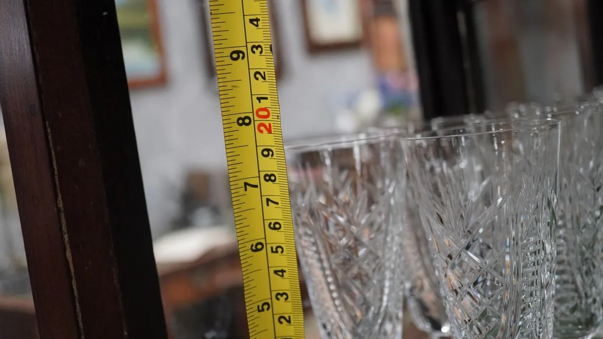Set of 6 Waterford Crystal Champagne Flutes - Image 4