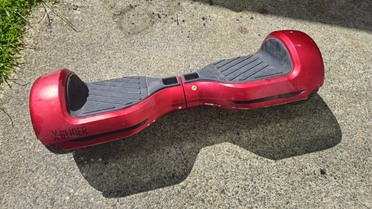 Hoverboard – Good Condition – Charger Included - Image 3