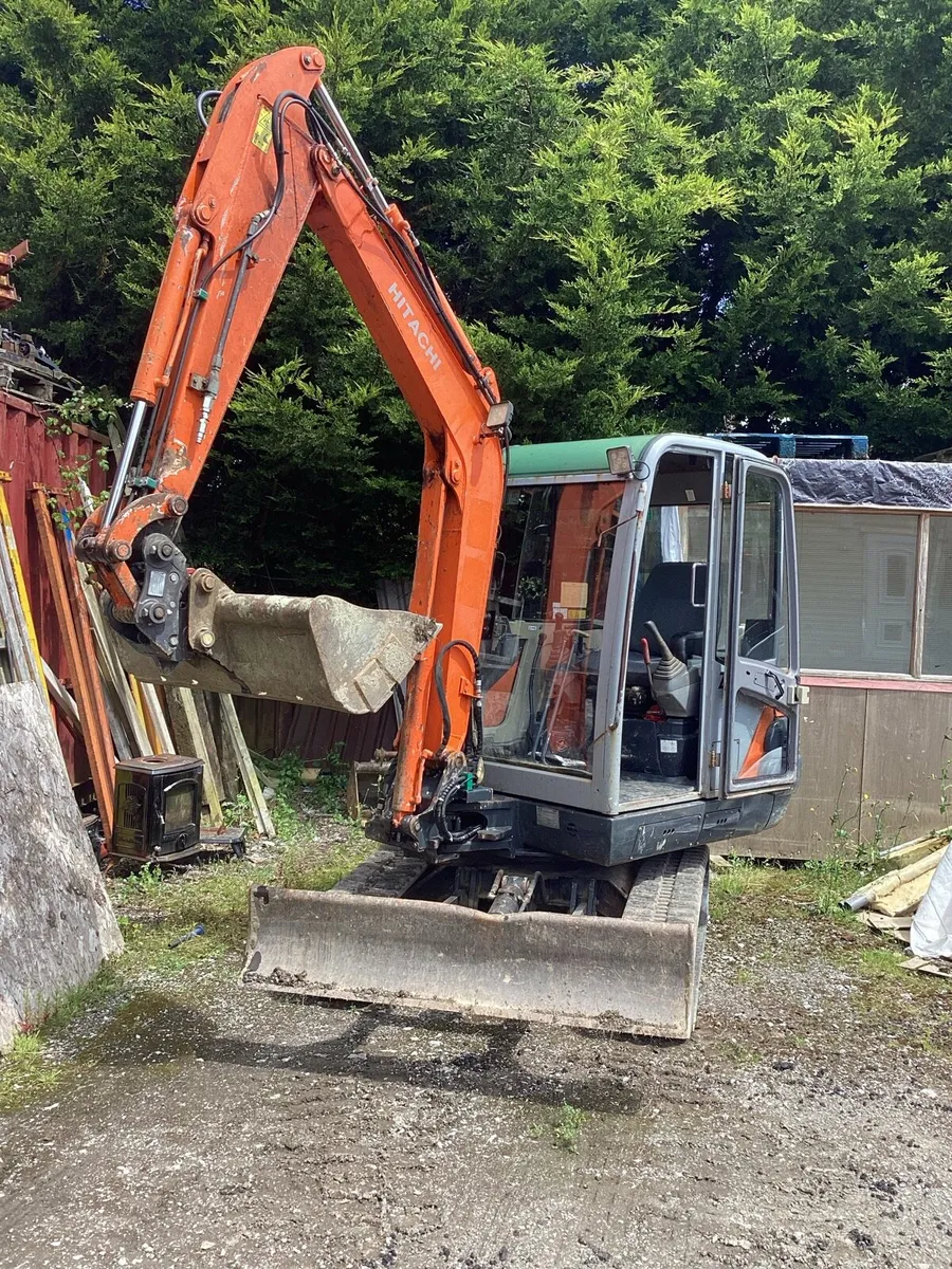 Mini digger - Image 1