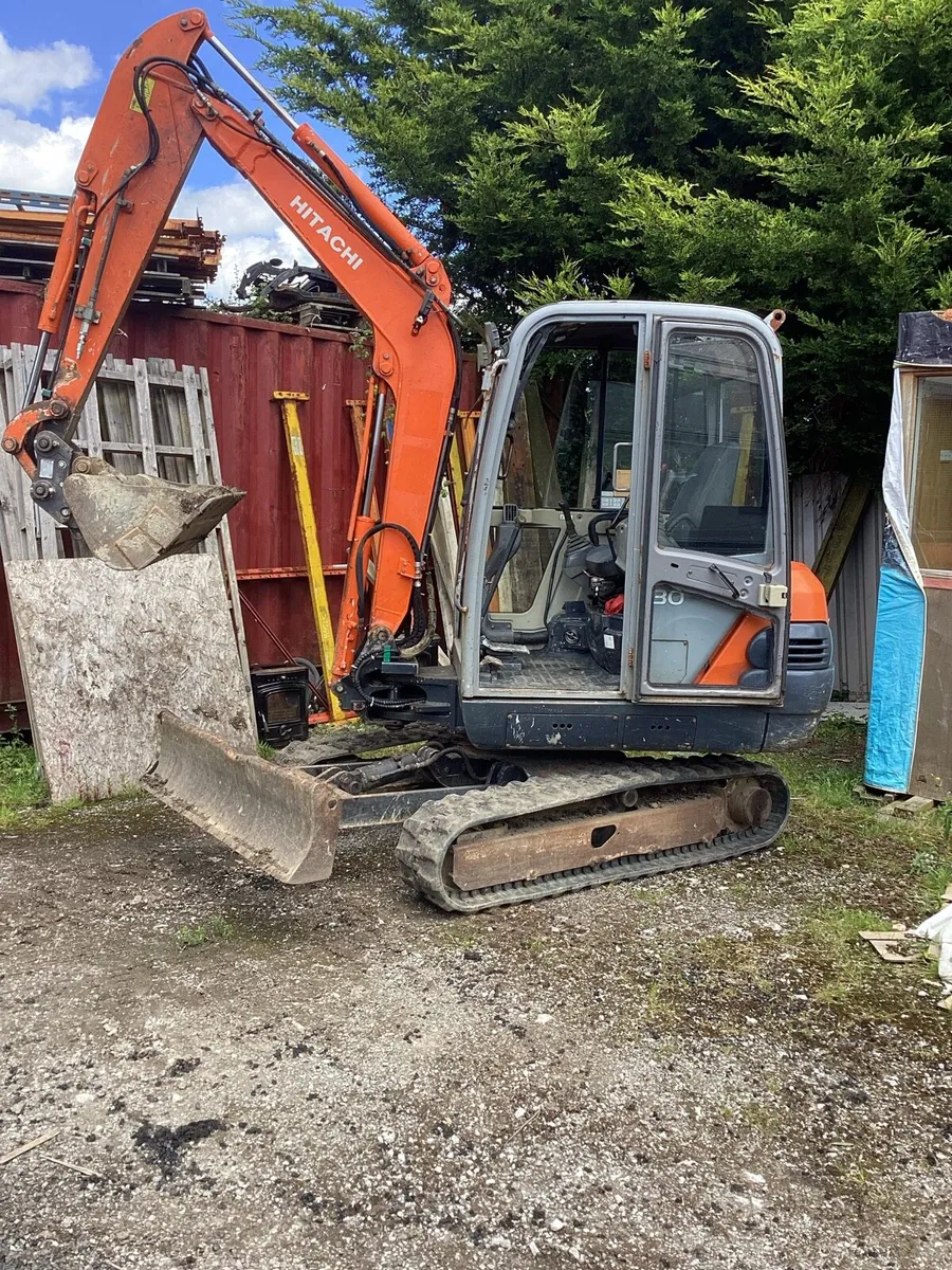 Mini digger - Image 2