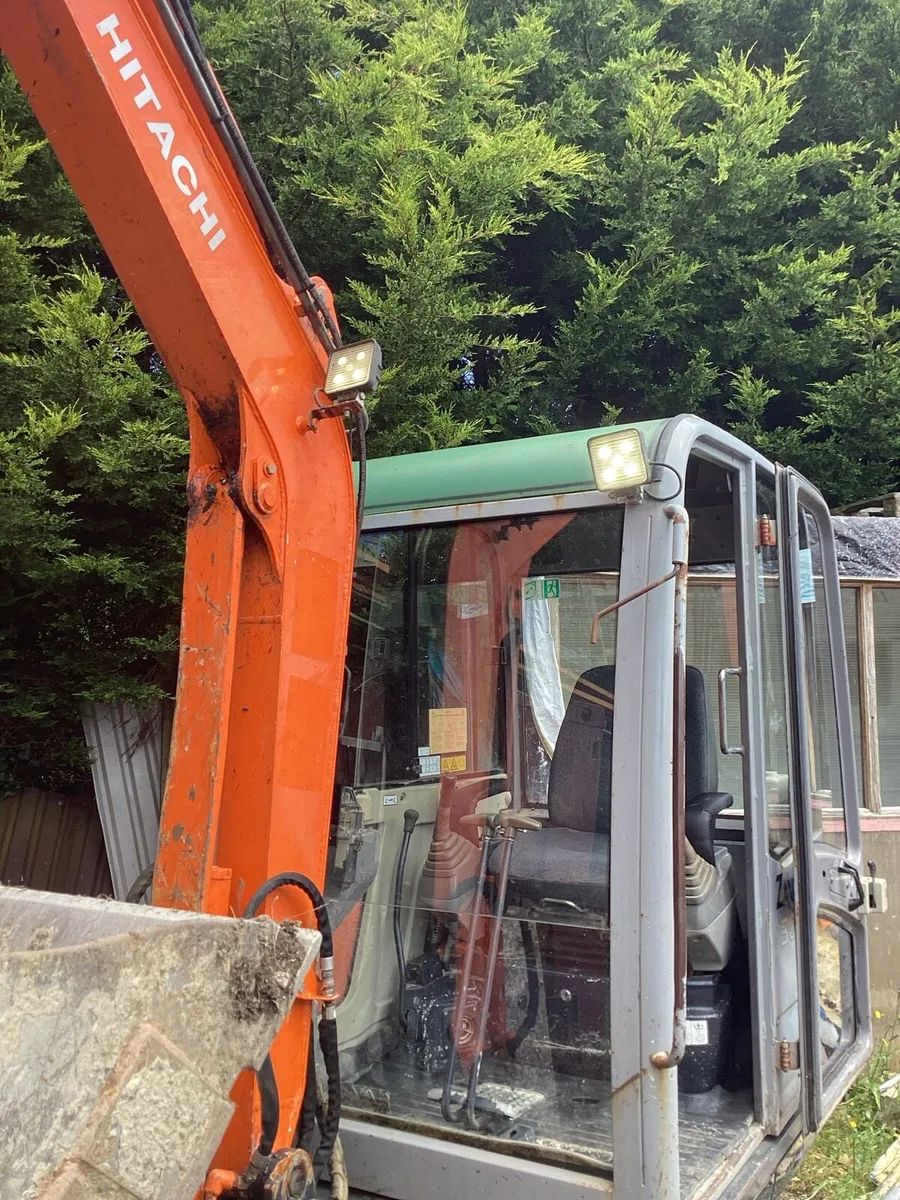 Mini digger - Image 3
