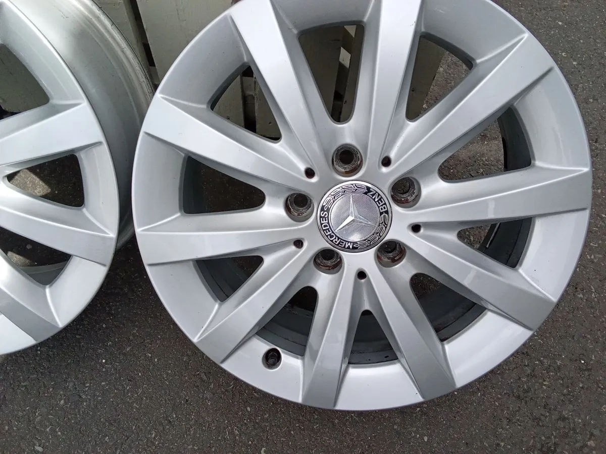 Mercedes Benz 16" Alloys - Image 4