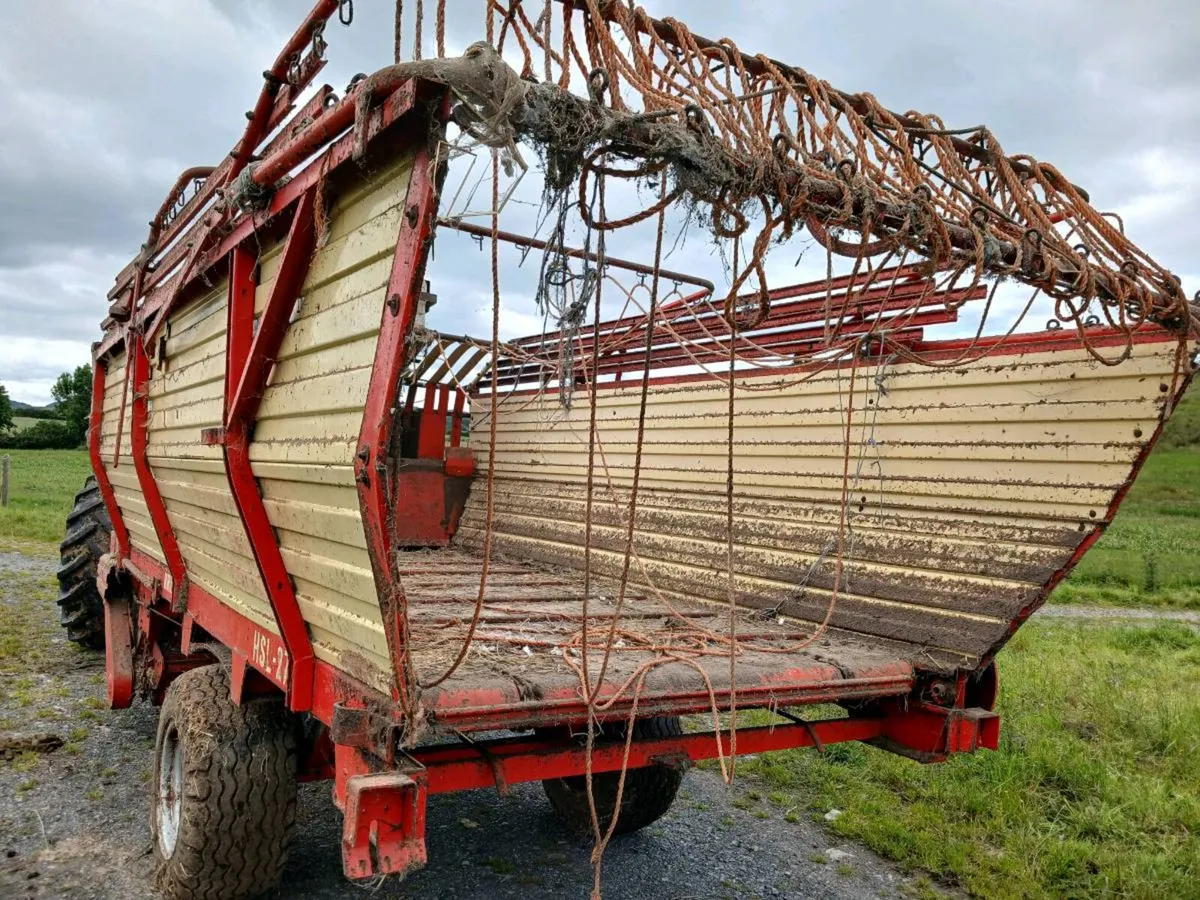 Silage wagon - Image 3