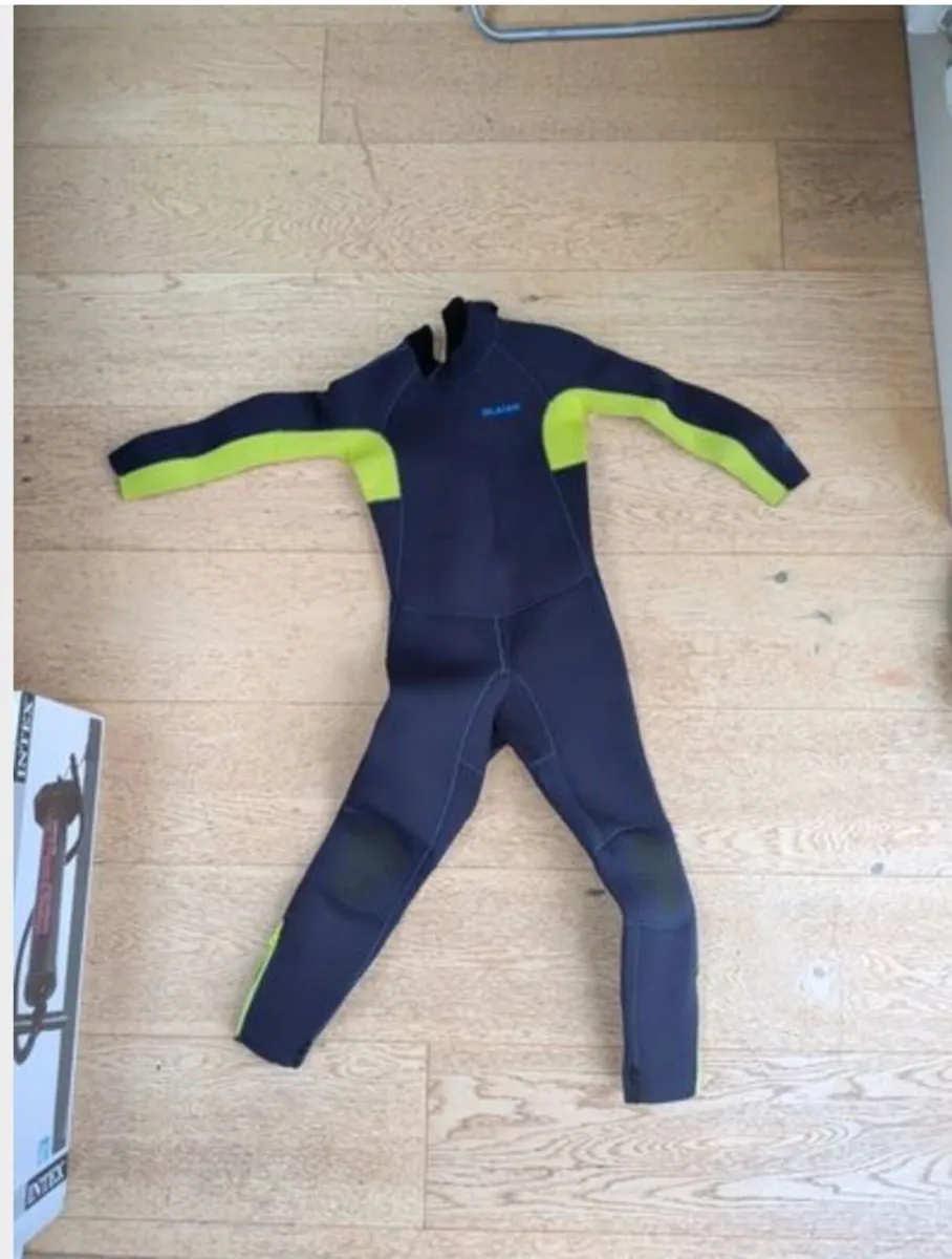 Decathlon Kids Wetsuit (4/3mm): Age 5-6 - Image 1