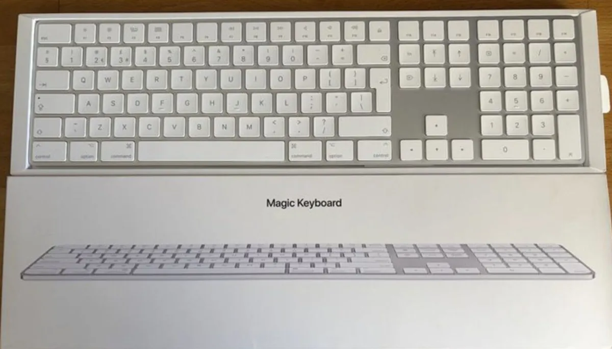 Apple Magic Keyboard with Numeric Keypad - Image 1
