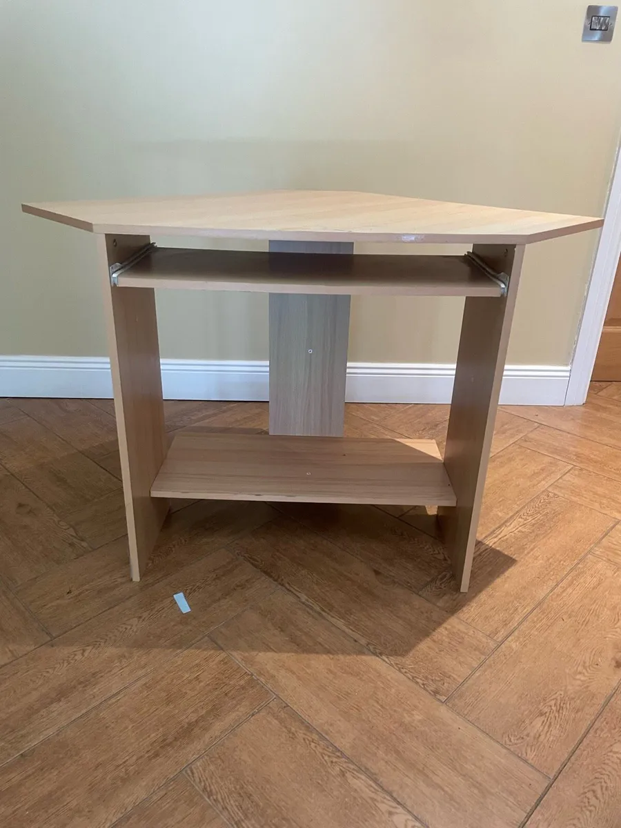 desk - Image 1