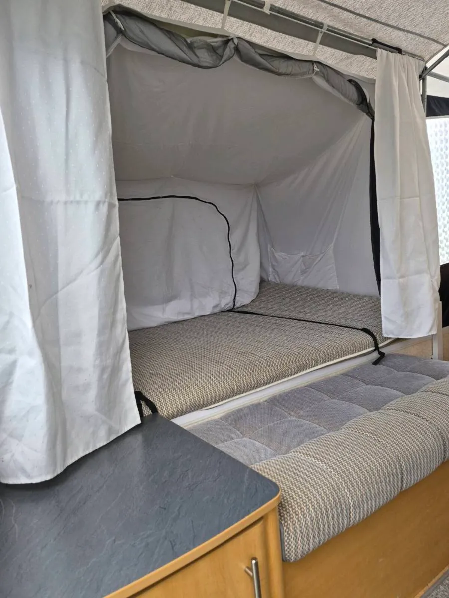 Folding camper on trailer & full enclosed awning - Image 4