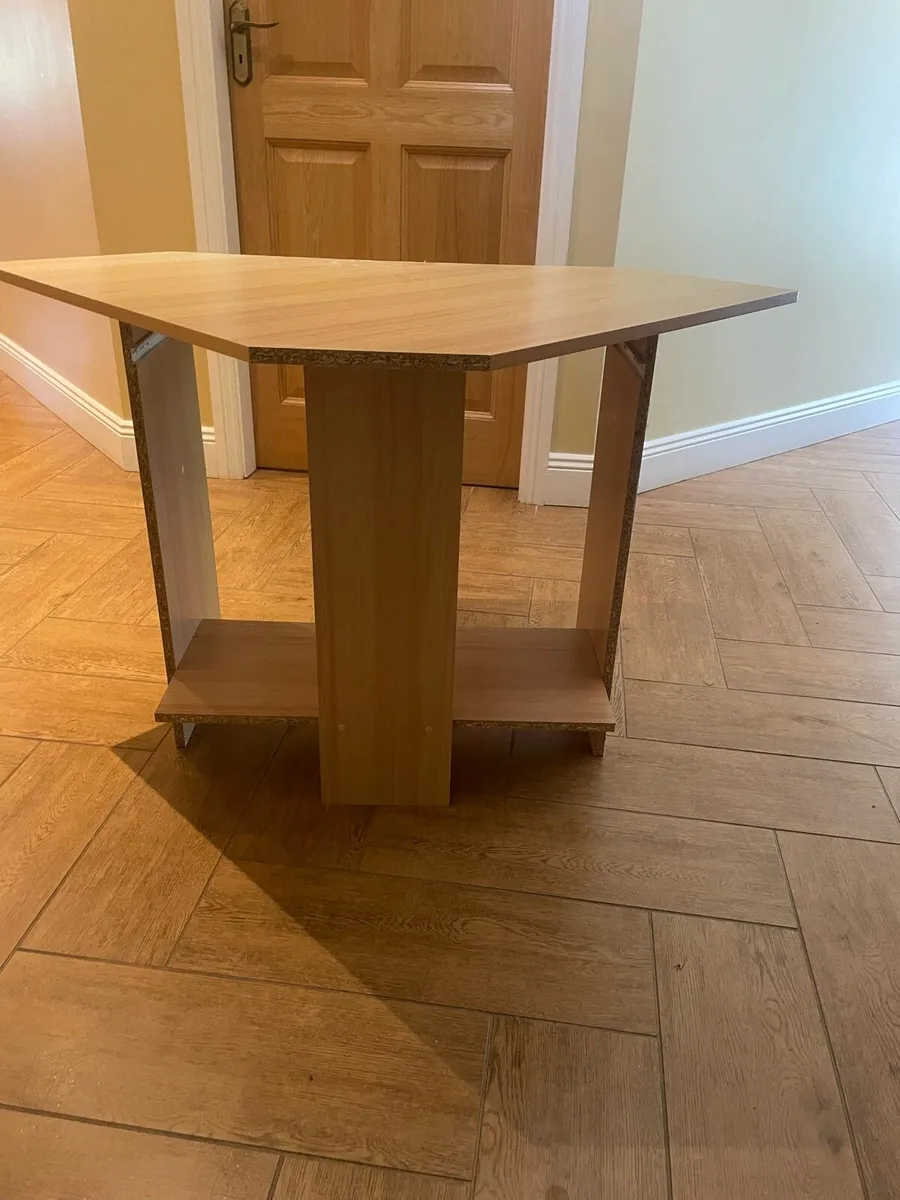 desk - Image 4