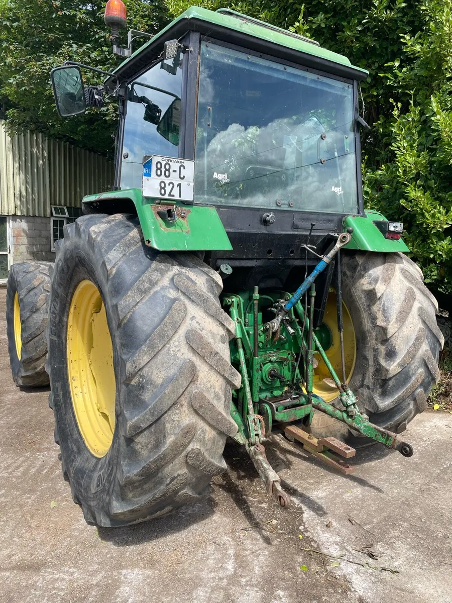 John Deere 3050 - Image 2