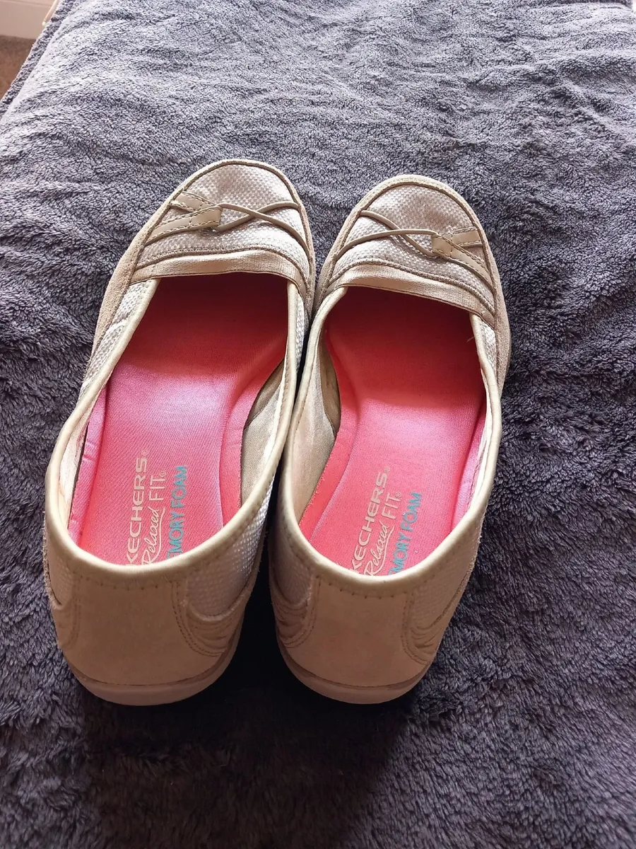 Skechers walking shoes - Image 2
