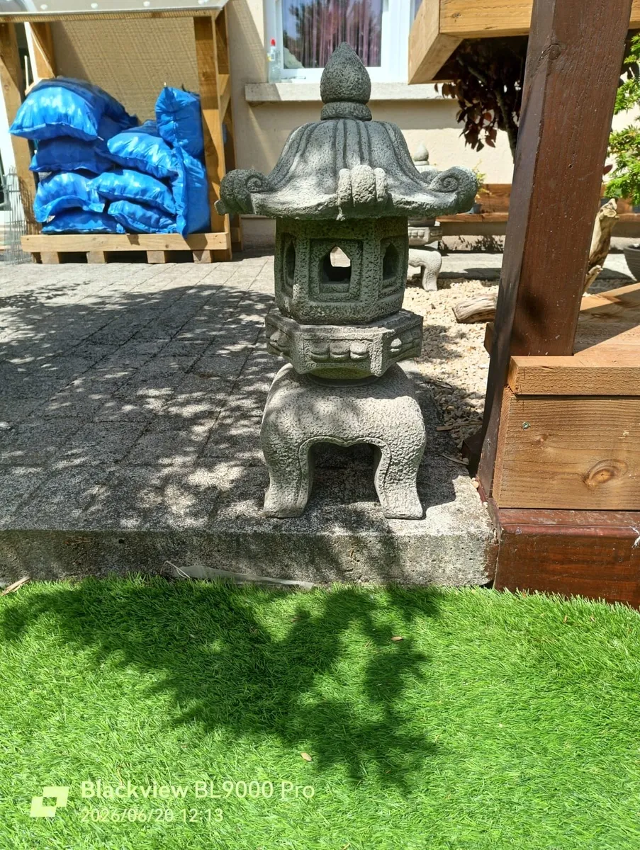 Garden Lantern pagoda - Image 2
