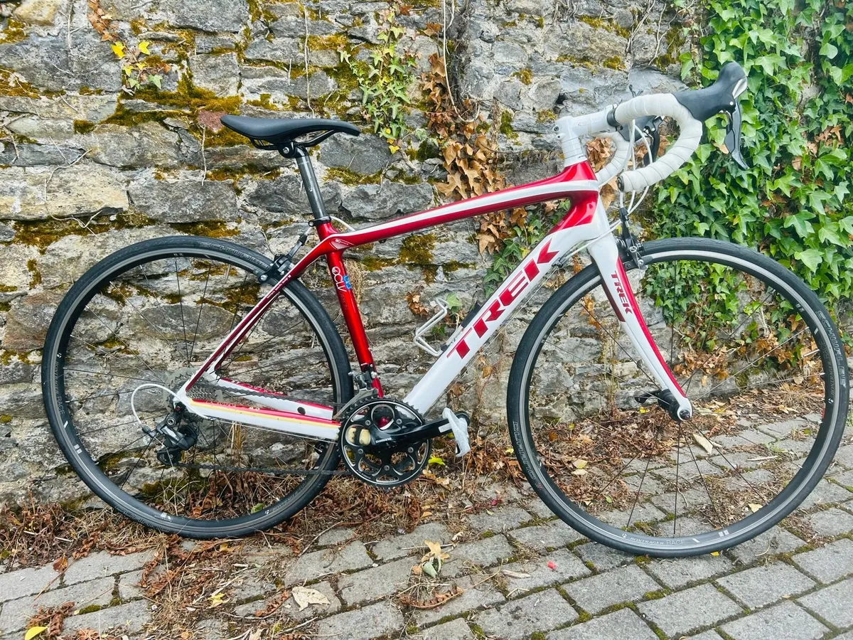Trek Domane 4.5 carbon - Image 1