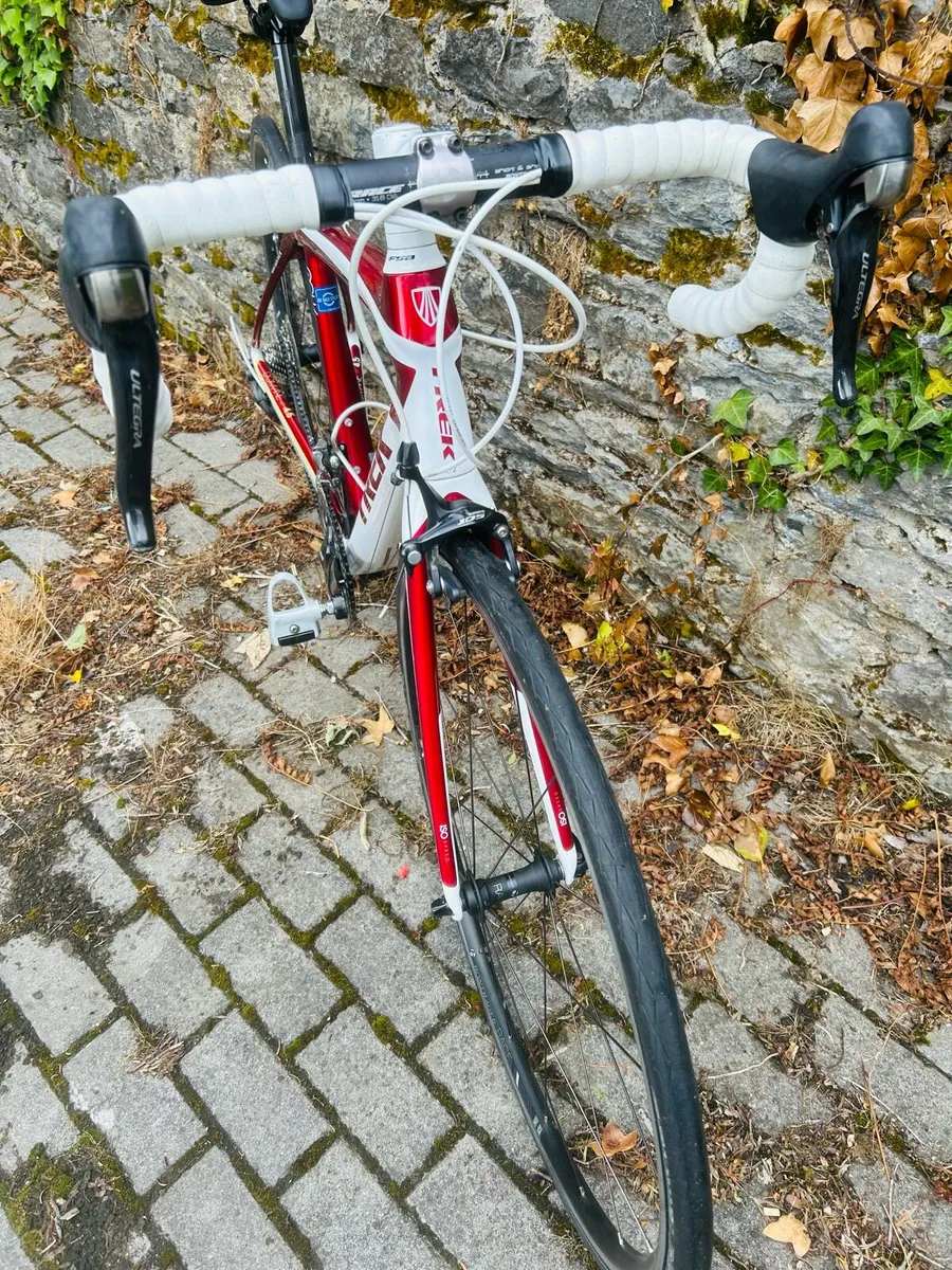 Trek Domane 4.5 carbon - Image 2